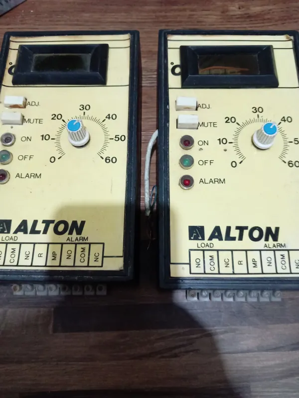 2تا رله و کنتاکتور