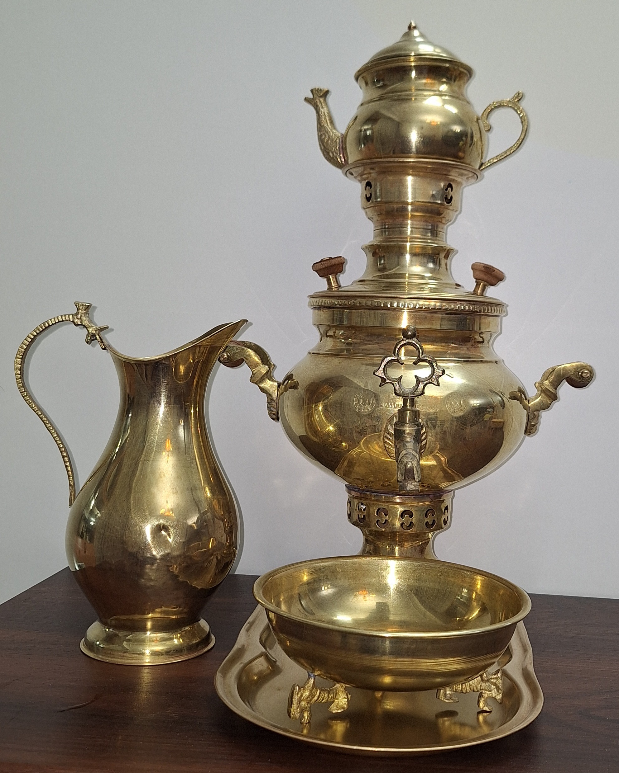 سماور سنتی برنجی حسن زاده