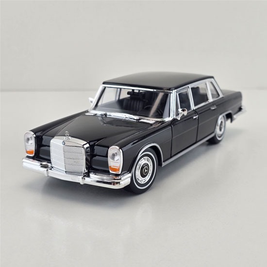 ماکت مرسدس بنز 600 مشکی ویلی benz 600 welly