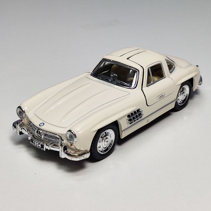 ماکت مرسدس بنز 300sl کرم کینزمارت kinsmart