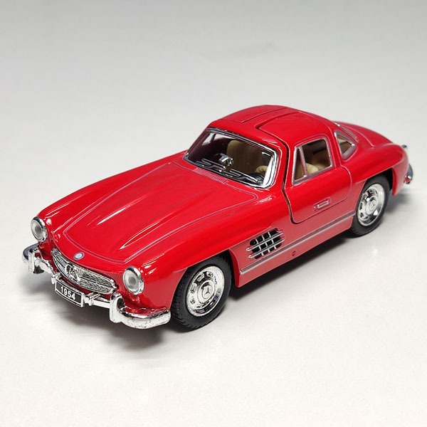 ماکت مرسدس بنز 300sl قرمز کینزمارت kinsmart