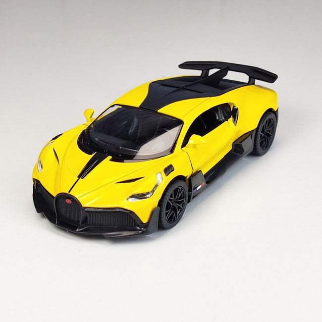 ماکت بوگاتی دیوو زرد کینزمارت bugatti divo
