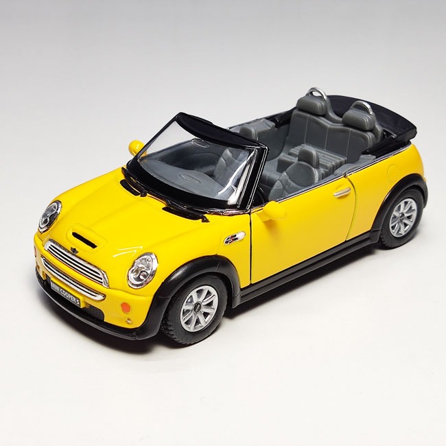 ماکت مینی کوپر کروک زرد کینزمارت kinsmart