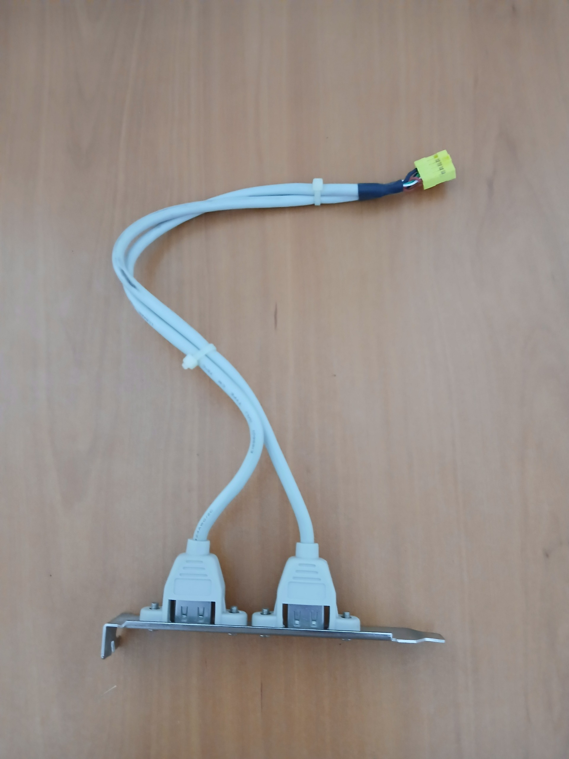 افزایش پورت USB داخلی کیس