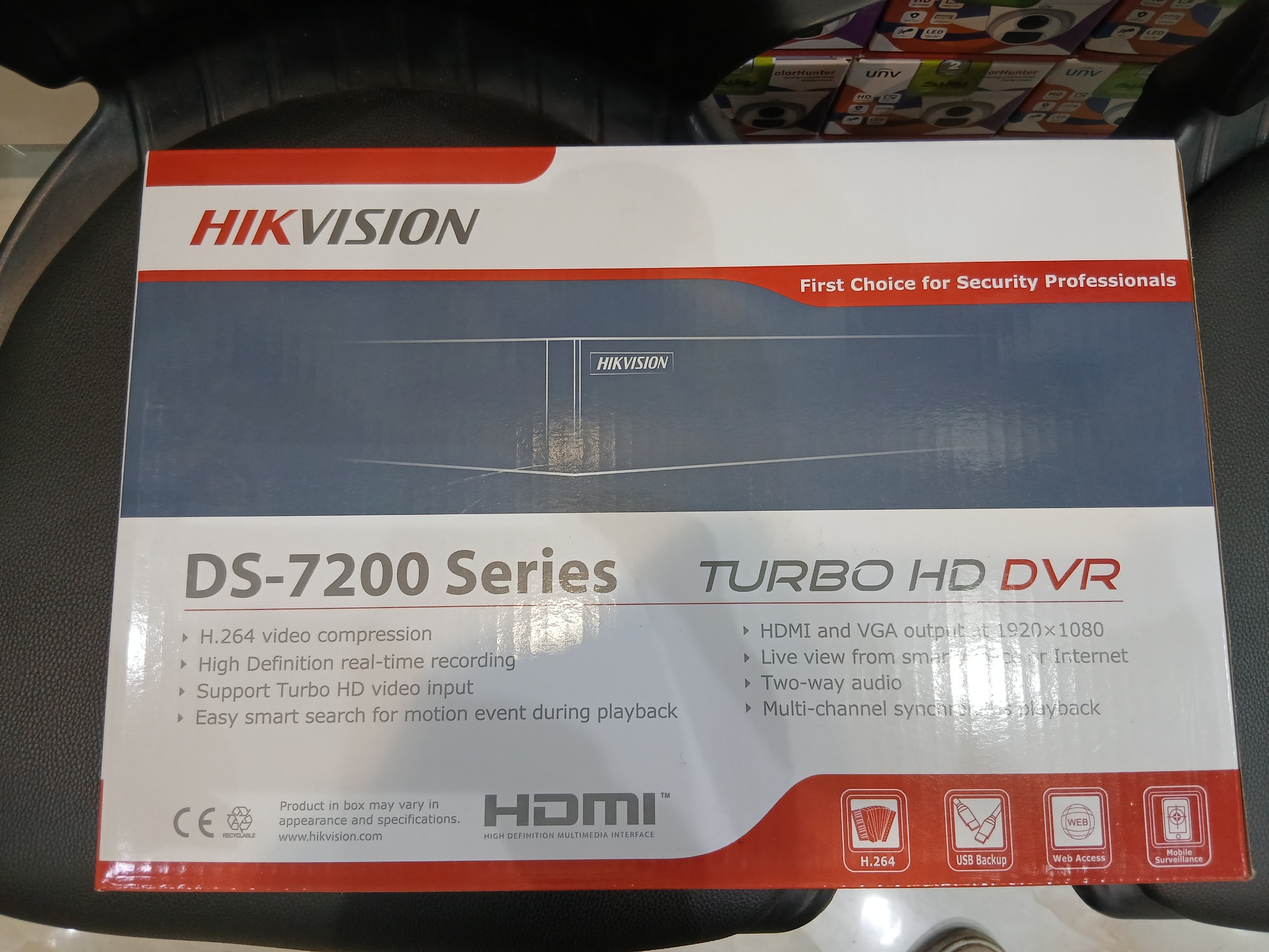 دستگاه DVR هایک ویژن (4) کانال 7200_DS آکبند