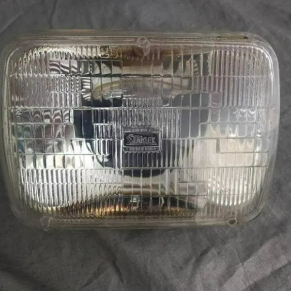 چراغ جلو مزدا ژاپن