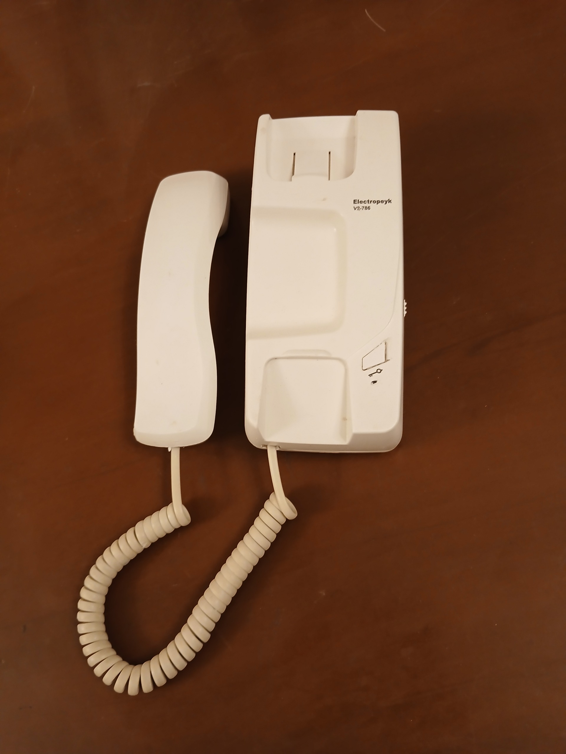 آیفون صوتی الکترو پیک