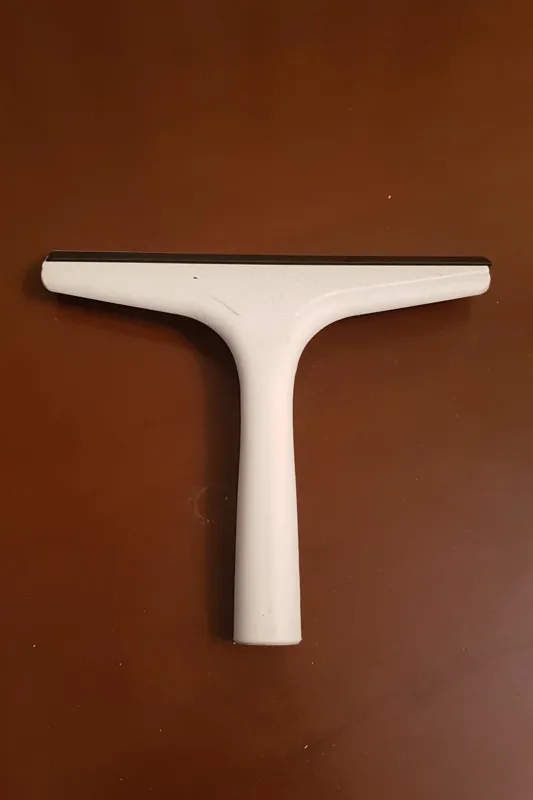 شیشه پاک کن