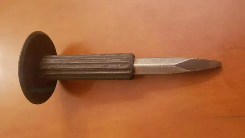 قلم کنده کاری قدیمی 1