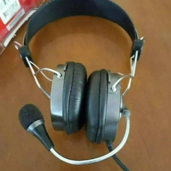 هدفون جنیوس آکبند فقط جعبه اش باز شده آکبند