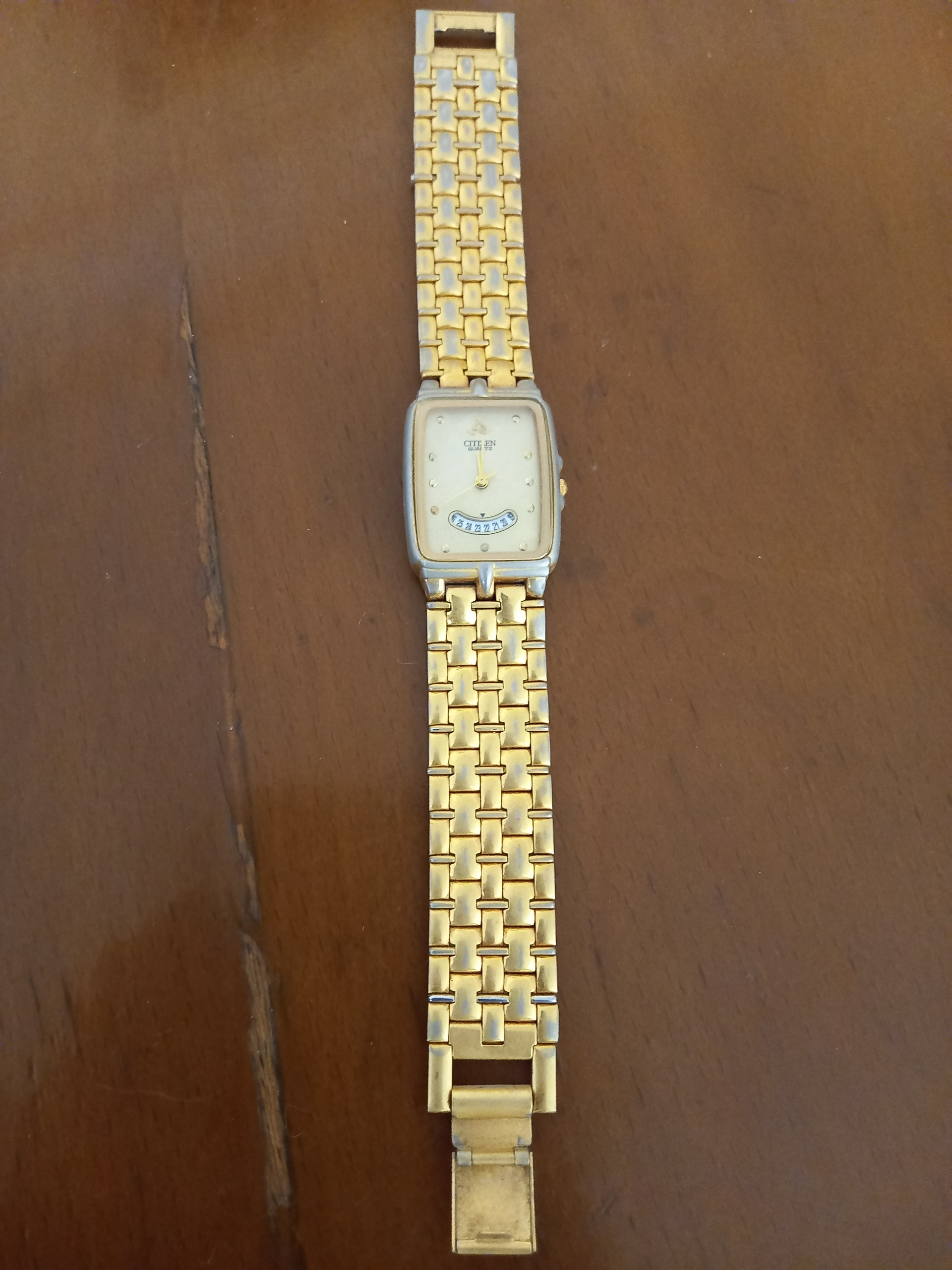 ساعت مچی سیتیزن