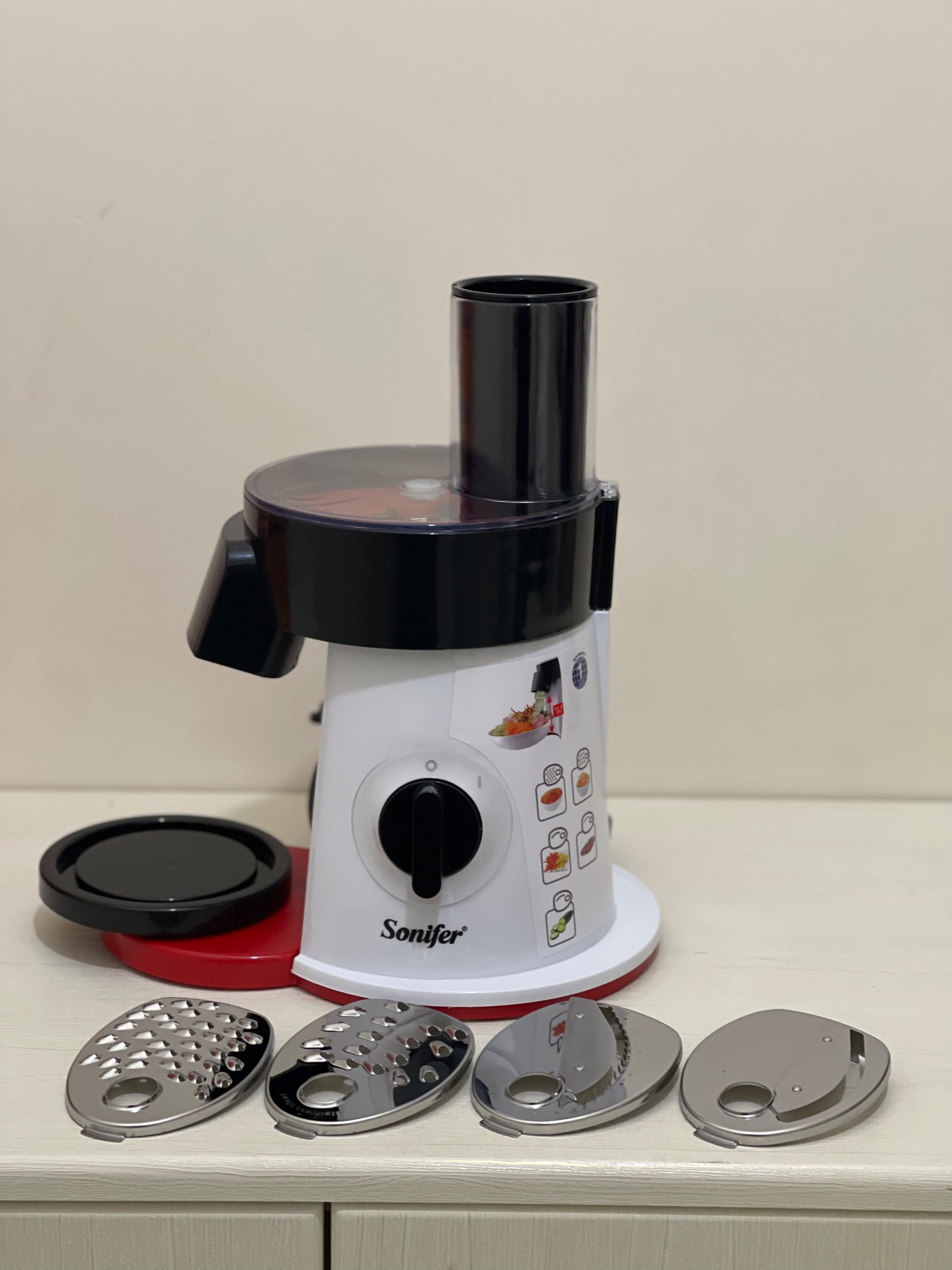 سالاد ساز سانیفر مدل SF-5505