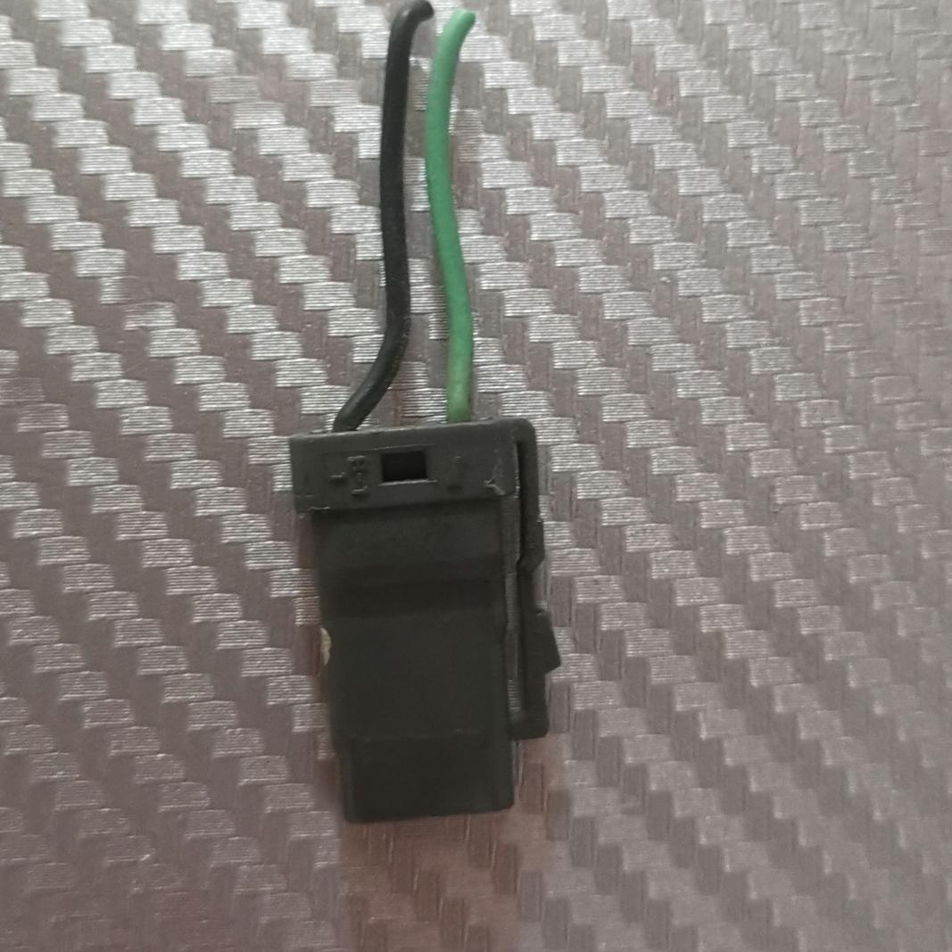 سوکت پمپ ترمز ماکسیما