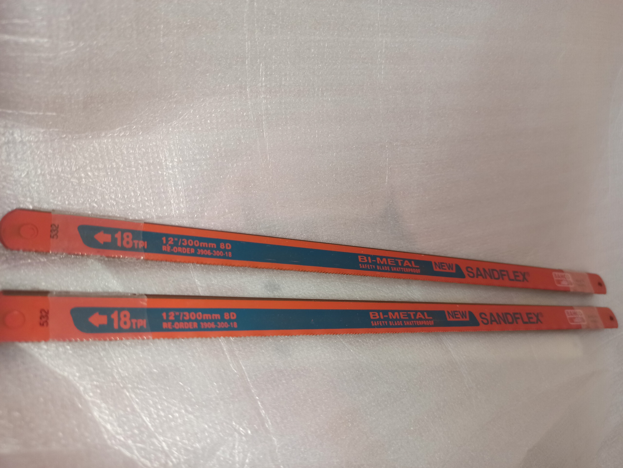 تیغ اره آهن بر سندویک اصل  باهکو سوئد