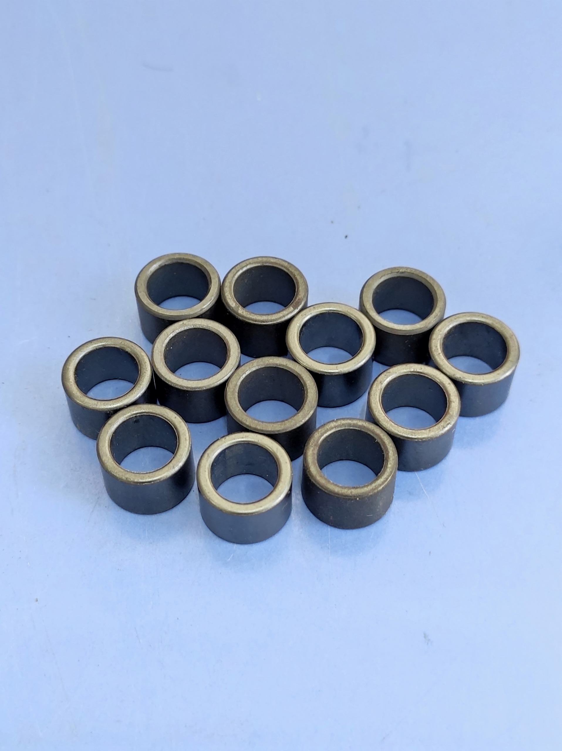 12 عدد فریت نویزگیر حلقوی کد 1