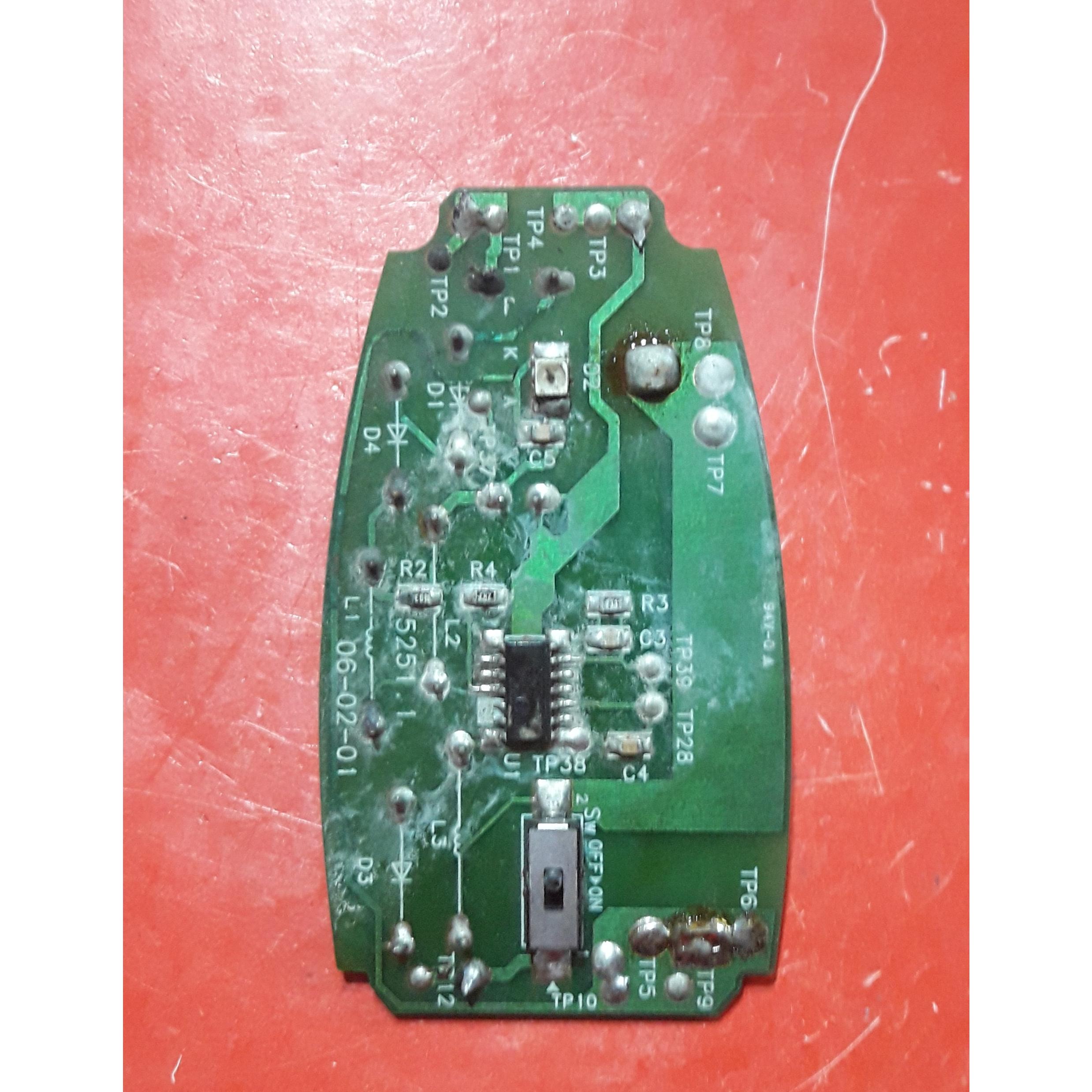 مدار یا برد ریش تراش مطابق تصویر کد 335