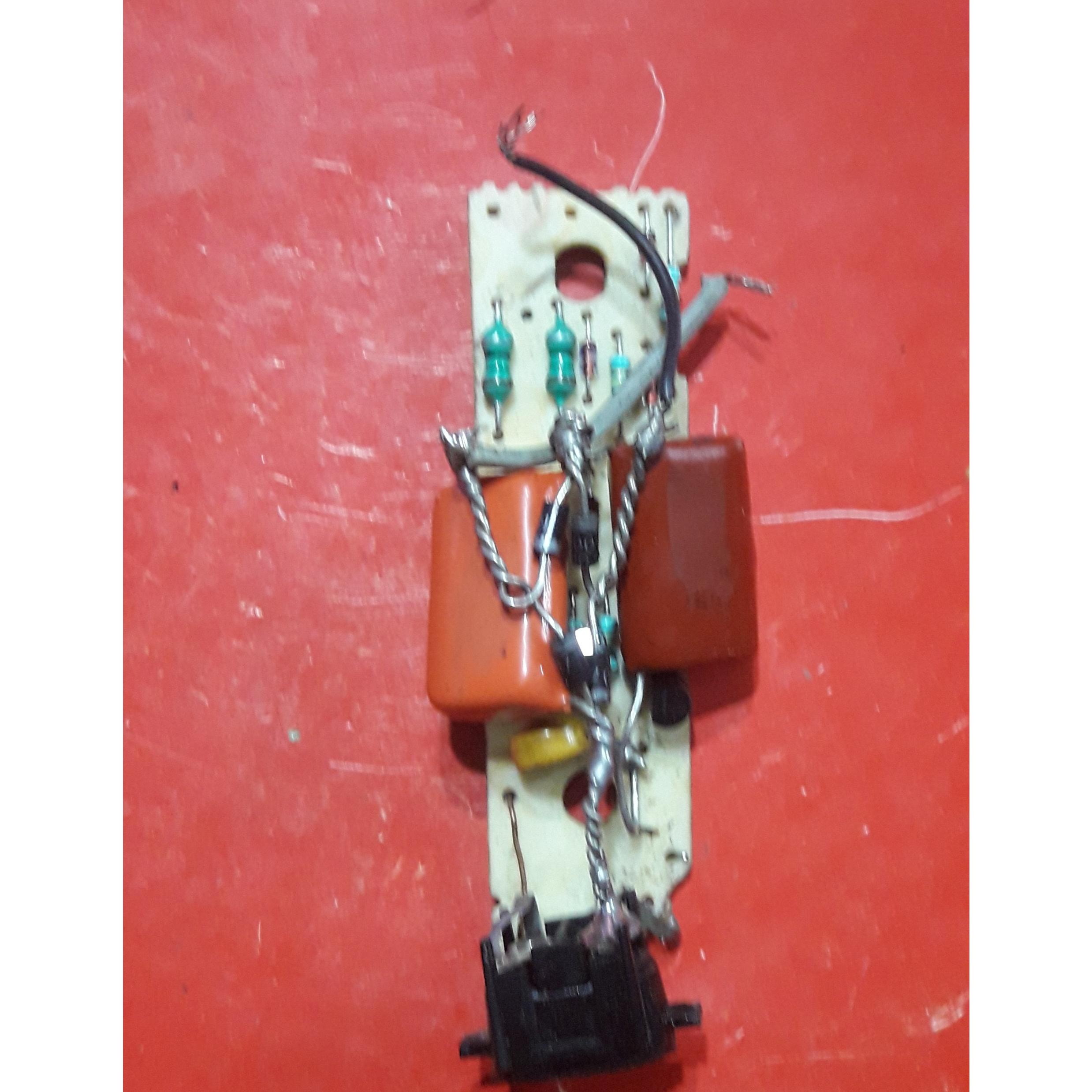 مدار یا برد ریش تراش مطابق تصویر کد336