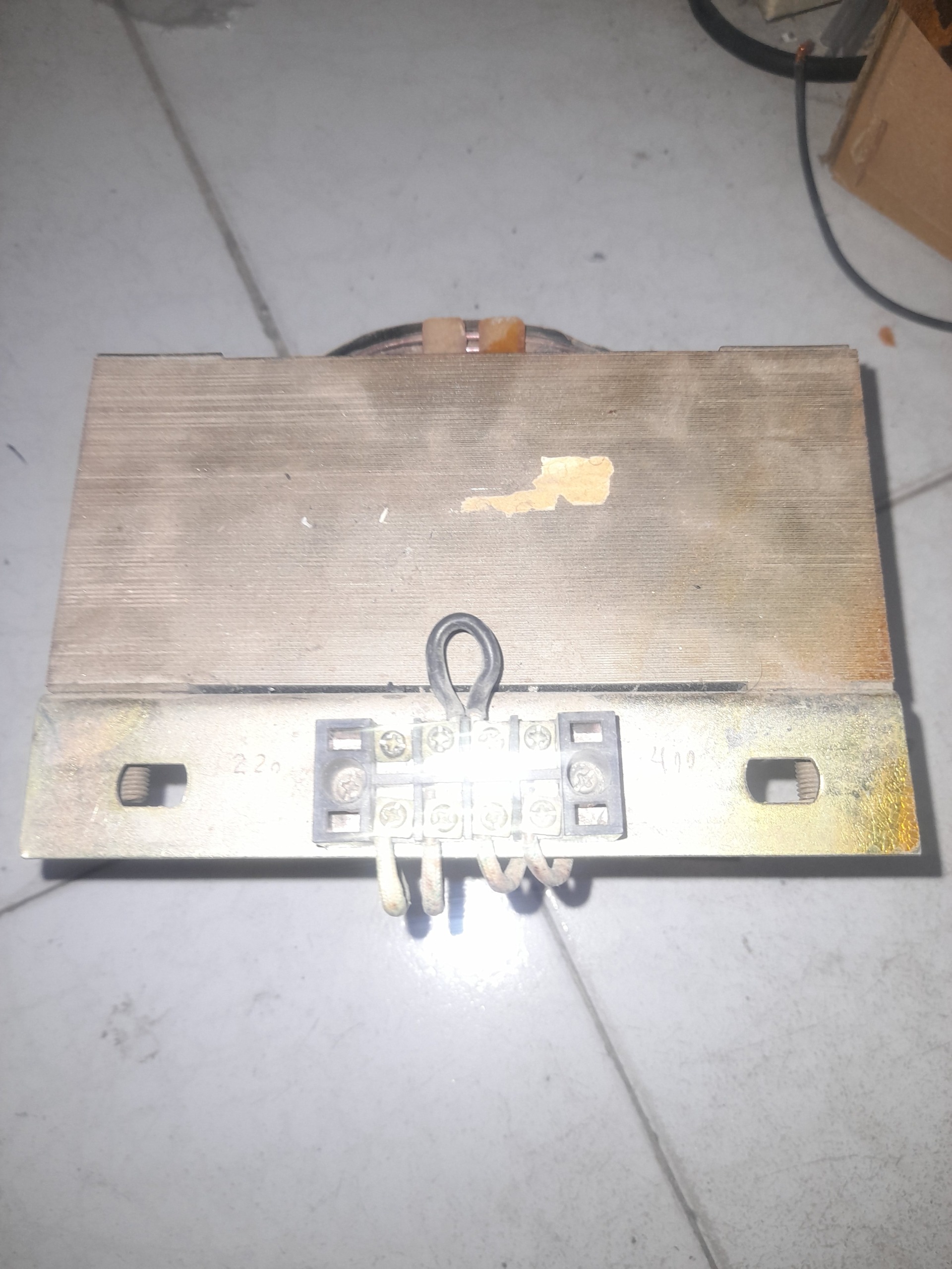 ترانس افزاینده 220 به 380 مخصوص اینورتر