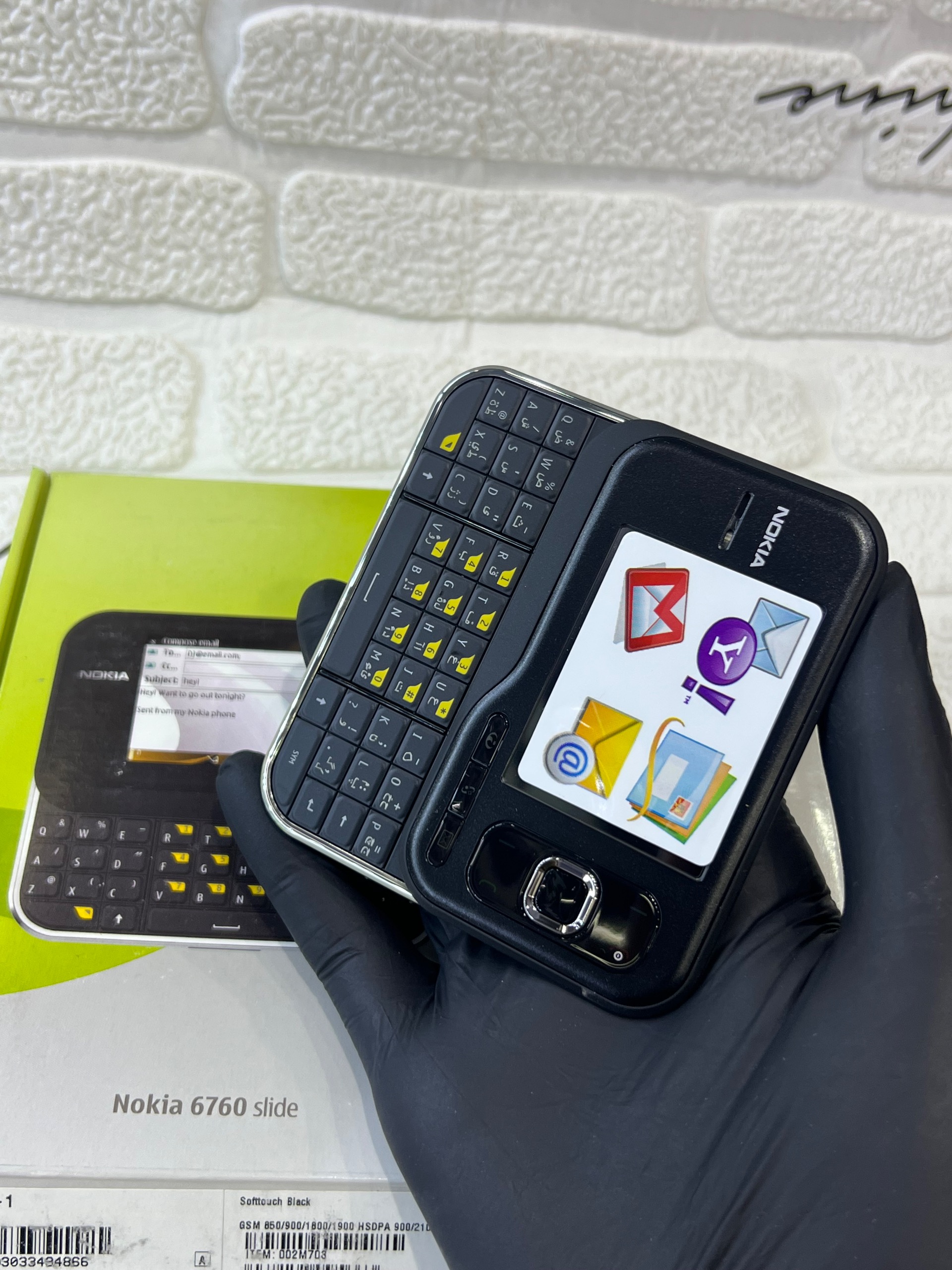 گوشی موبایل نوکیاnokia 6760کلکسیونی و آکبند