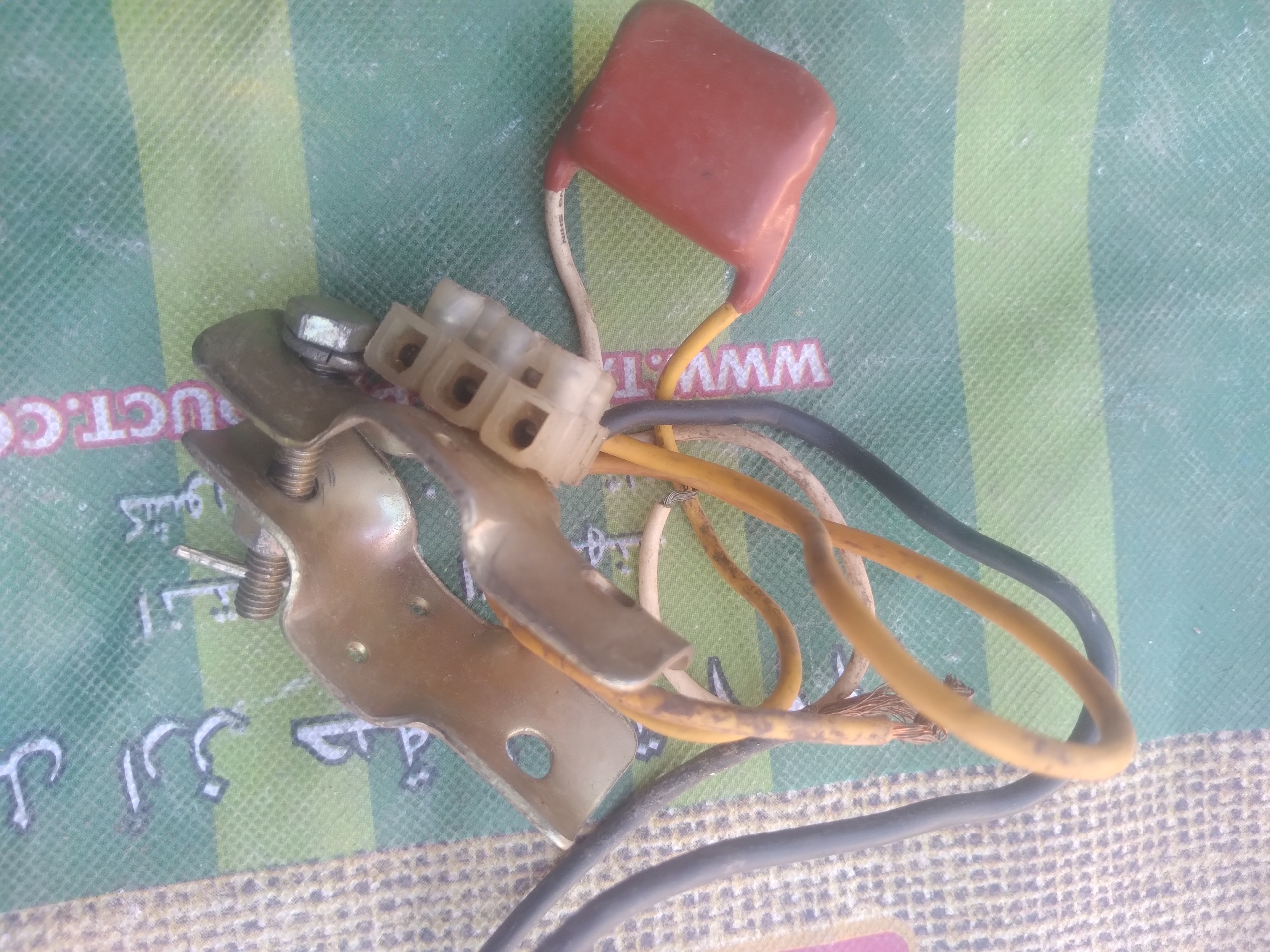 بست وخازن پنکه سقفی