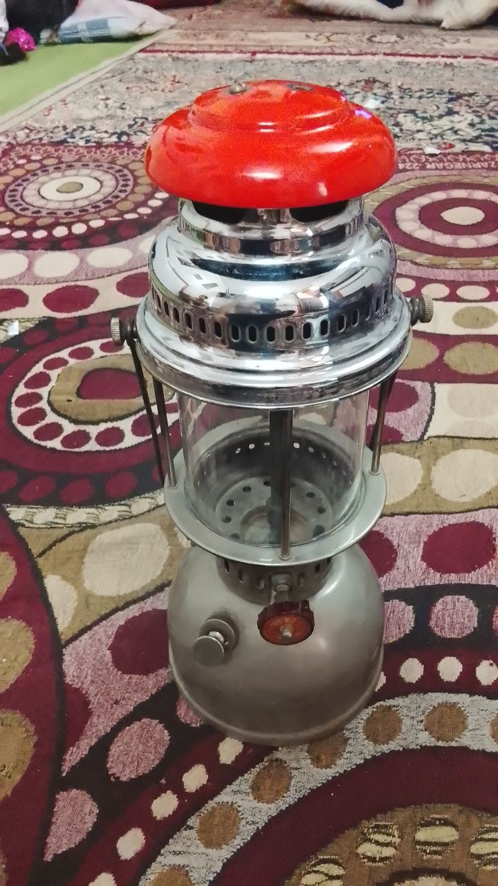 چراغ زنبوری کانادایی