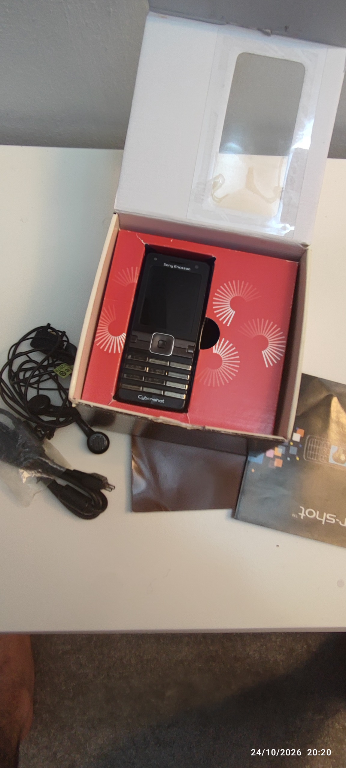 سونی اریکسون K770i