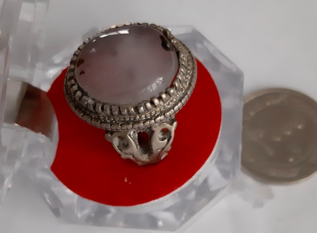 عقیق سفید یاسی چشم دار مناسب انگشت کوچک
