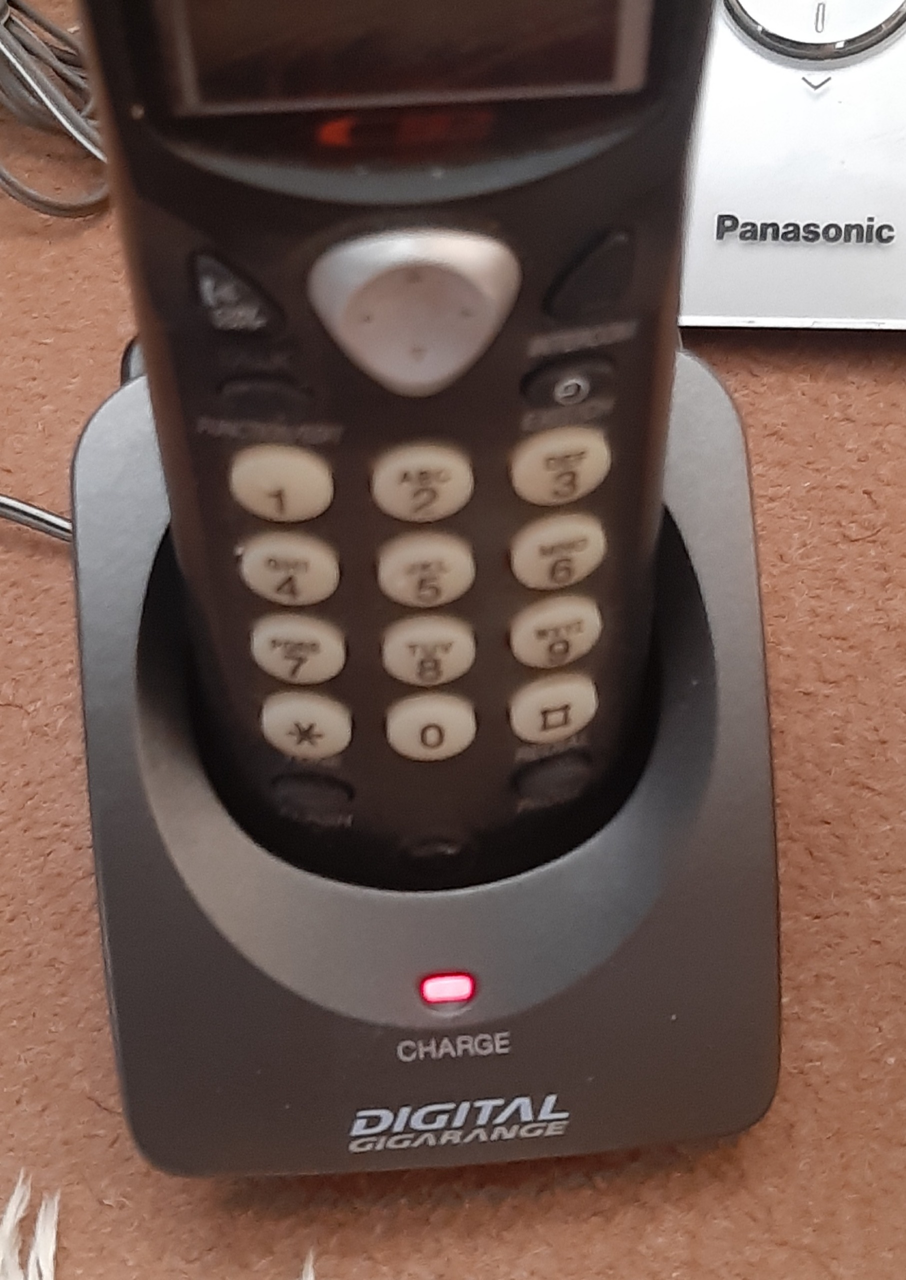 پایه شارژ تلفن پاناسونیک pqlv300