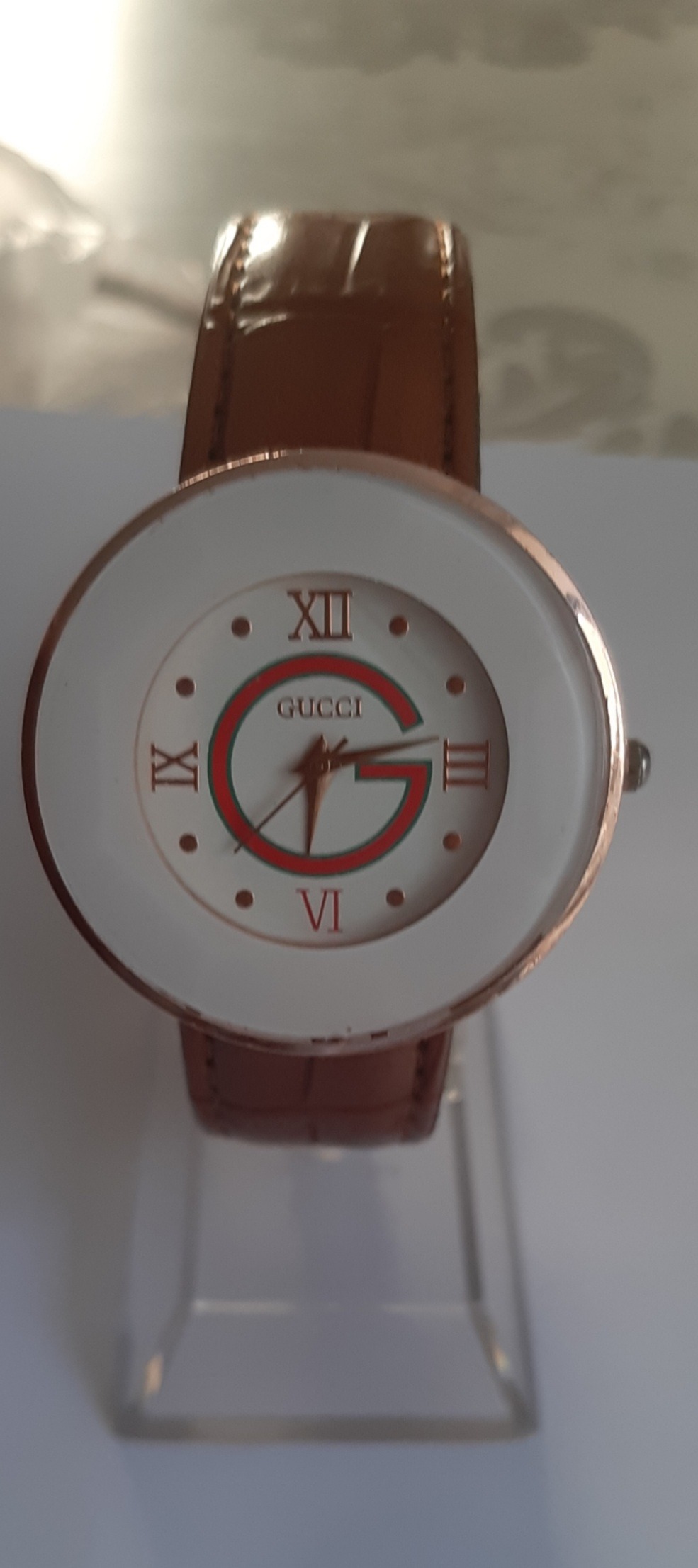 گوچی قاب طلایی صفحه یونانی خاص Gucci
