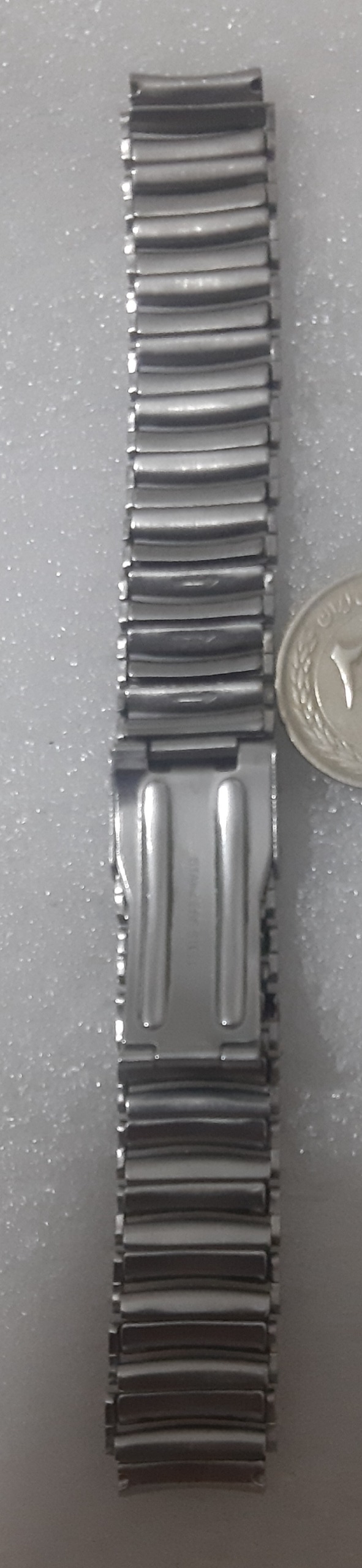 بندلاروس گوشه ها 18 ساعت مردانه