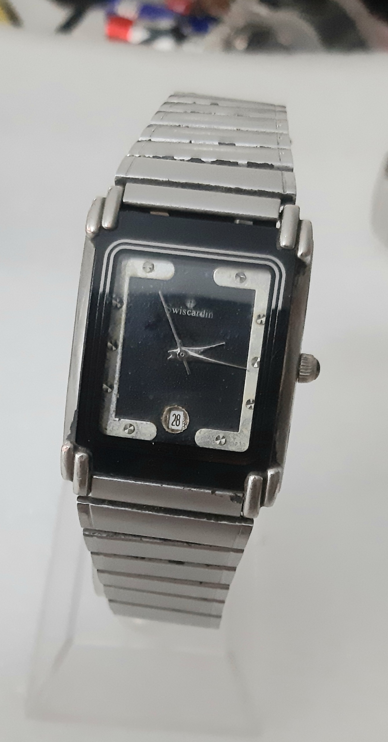 سوئیس کاردین تقویم دار مردانه کوارتز