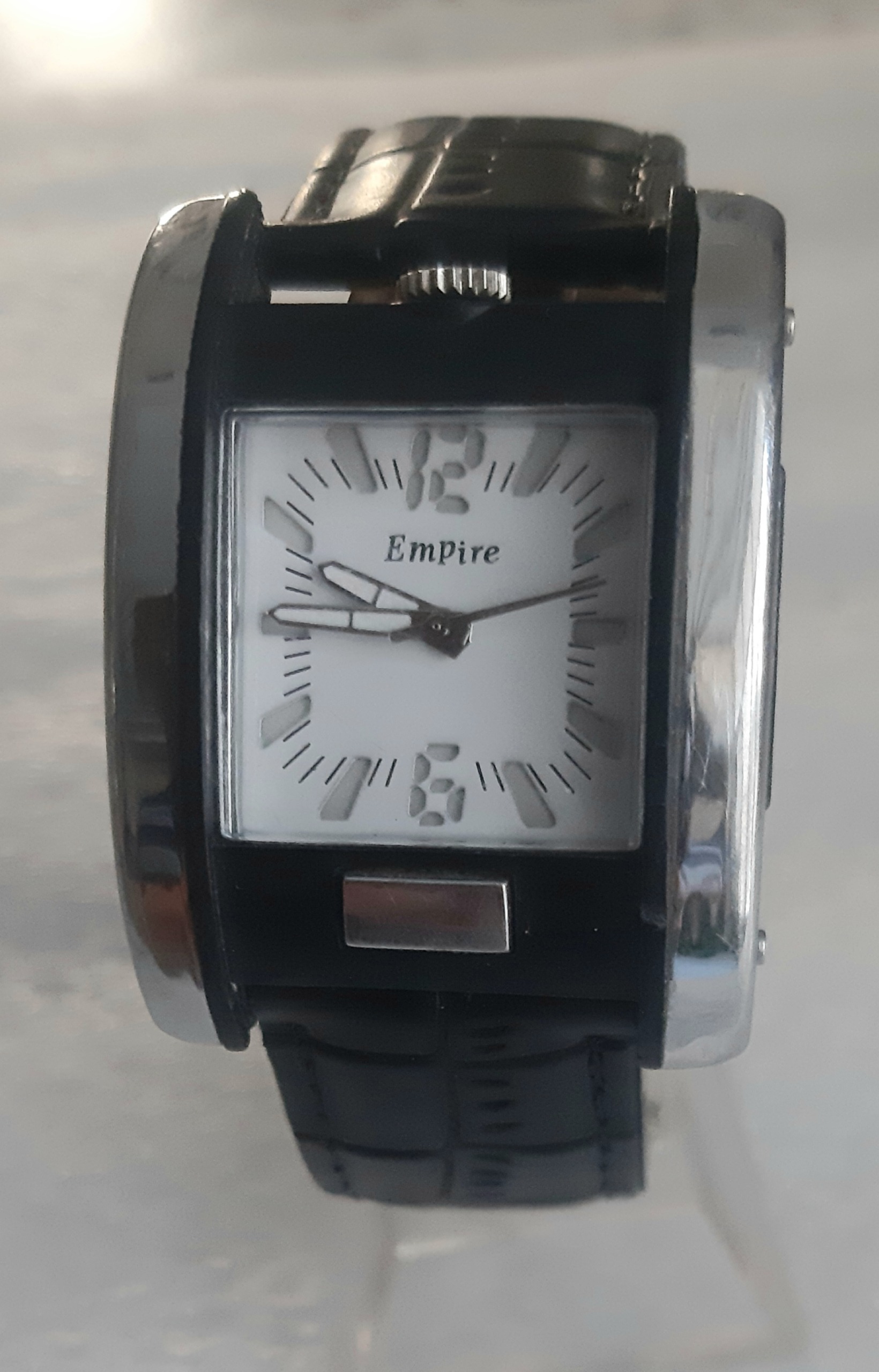 امپایر کلکسیونی چراغ شبنما