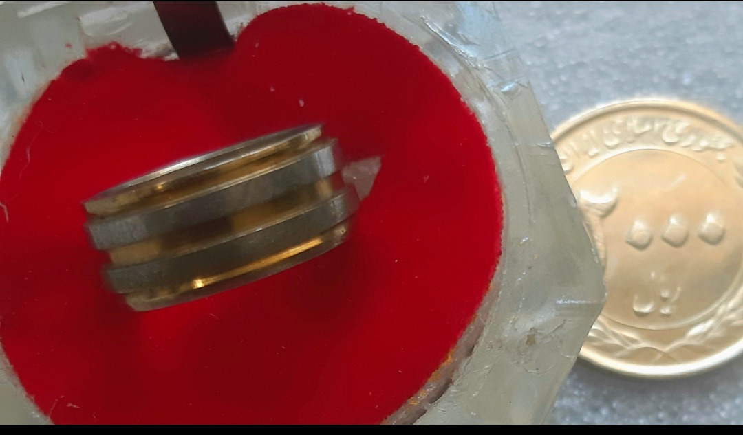 حلقه طلایی قدیمی