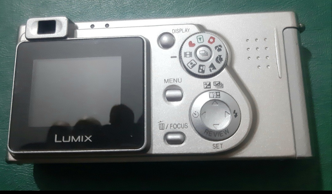 دوربین پاناسونیک لومیکس Panasonic LUMIX DMC-FX5