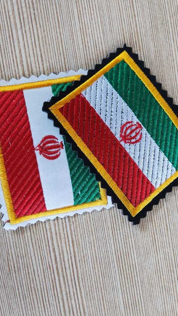 ارم نظامی پرچم ایران سفید