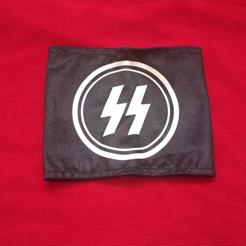 بازوبند تماما مشکی وافن اس اس آلمان نازی