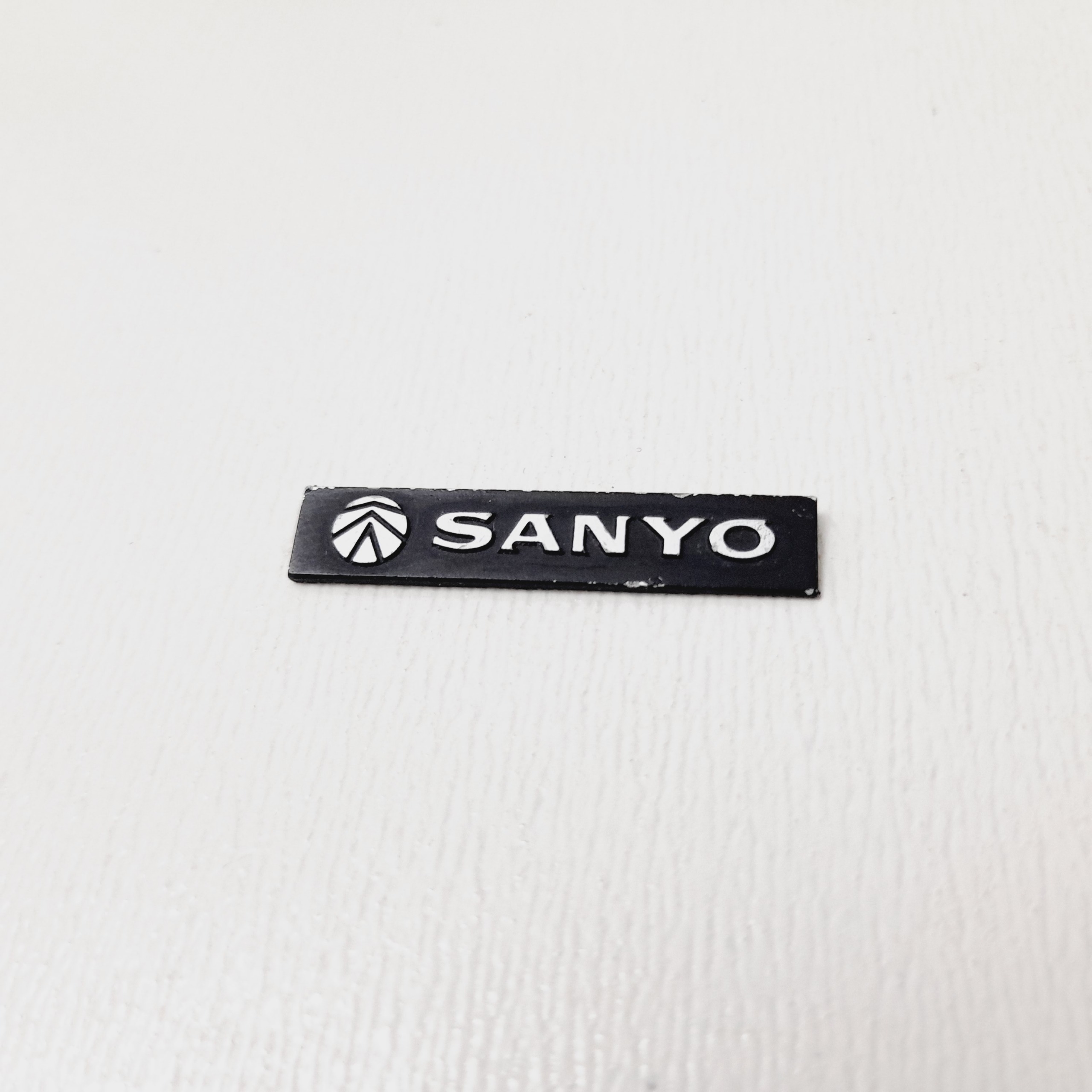 آرم فلزی SANYO کد2