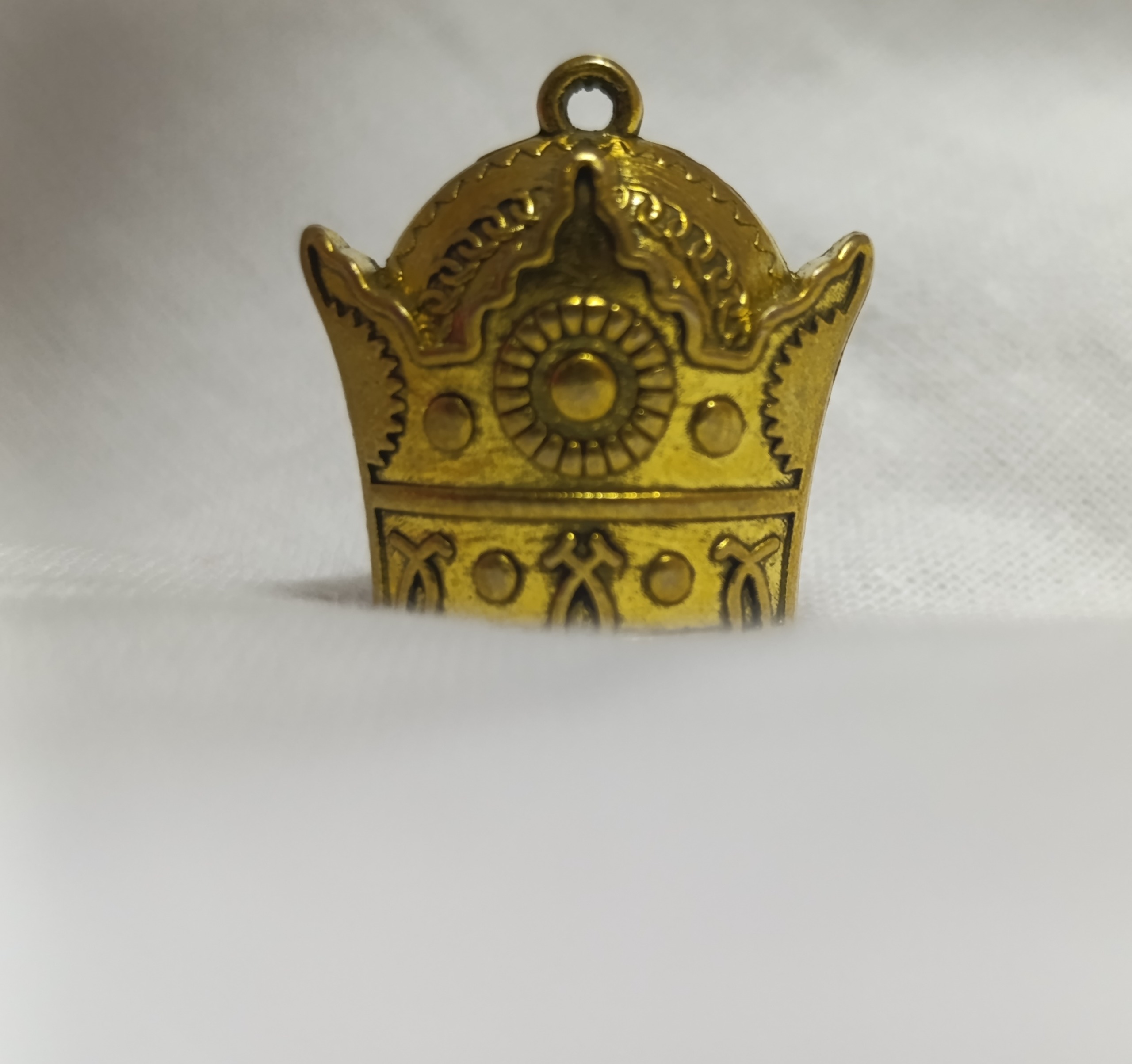 مدال آویز تاج پهلوی