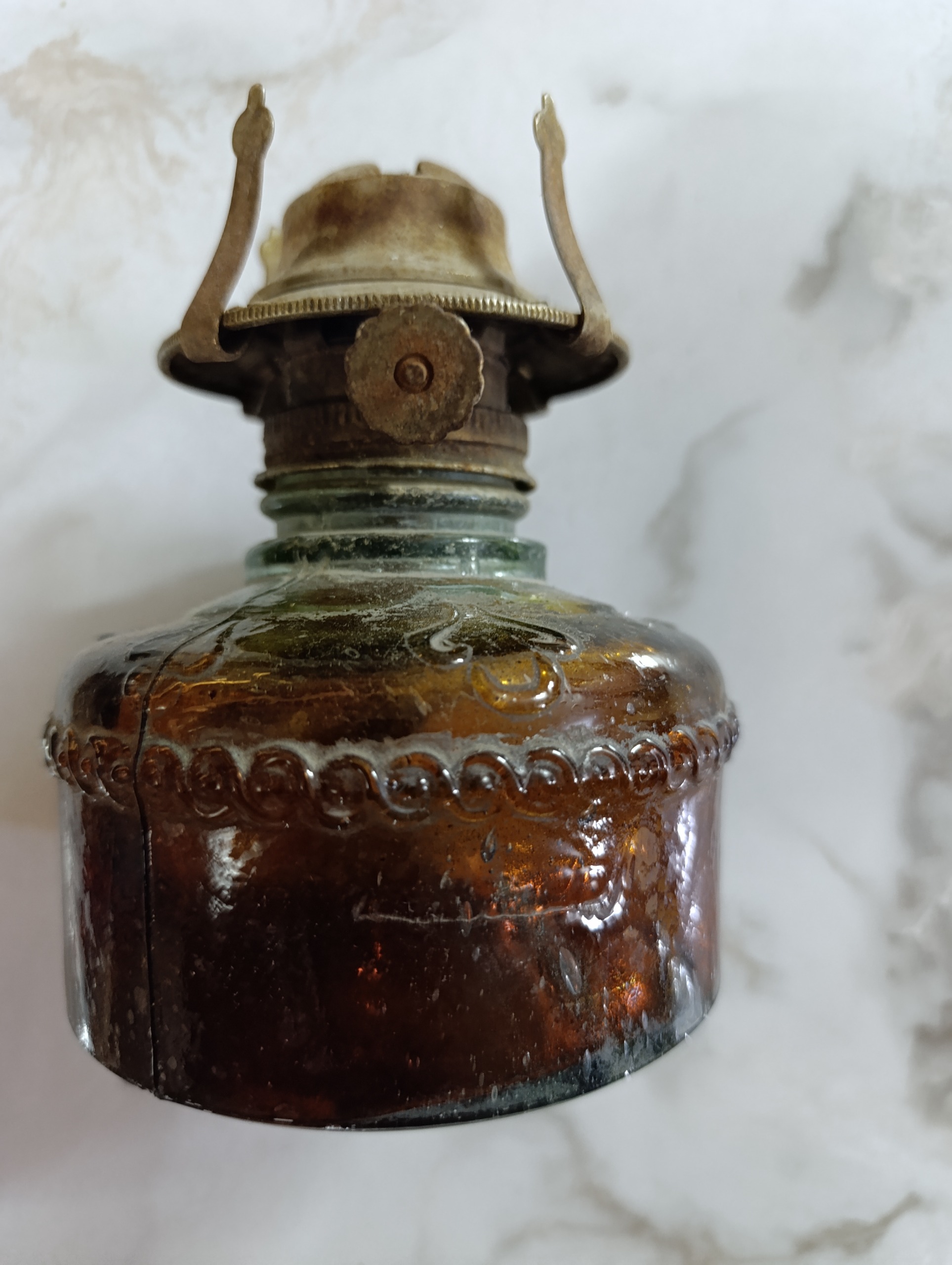 چراغ نفتی قدیمی
