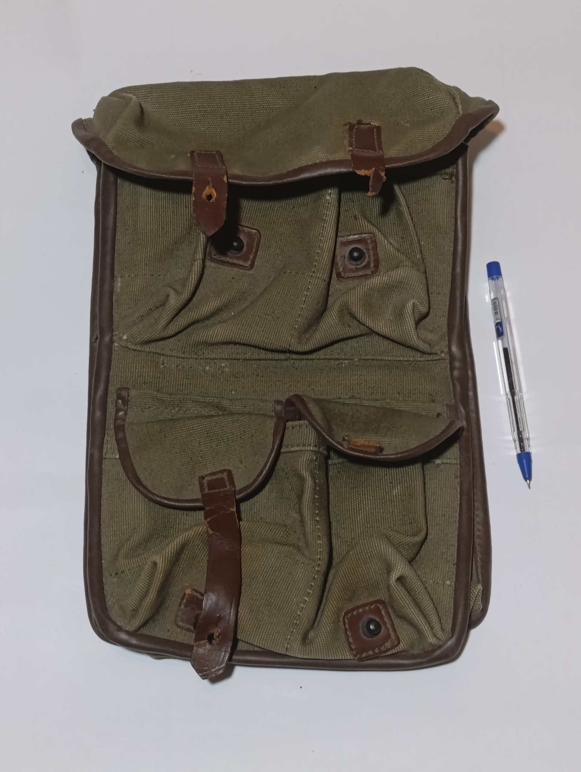 کیف نظامی روسی قدیمی