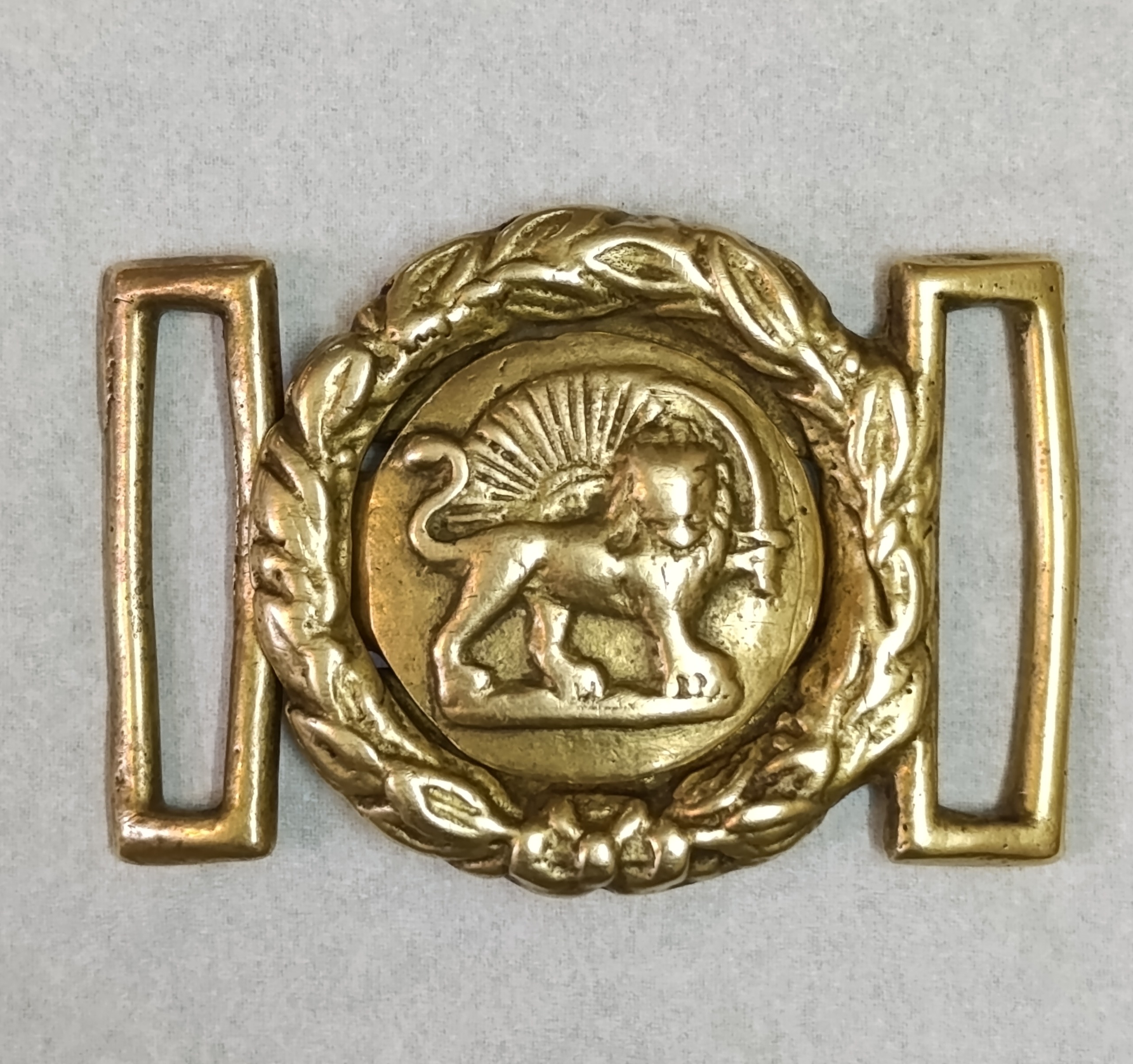 سگک کمربندحمایل برنجی قاجاری