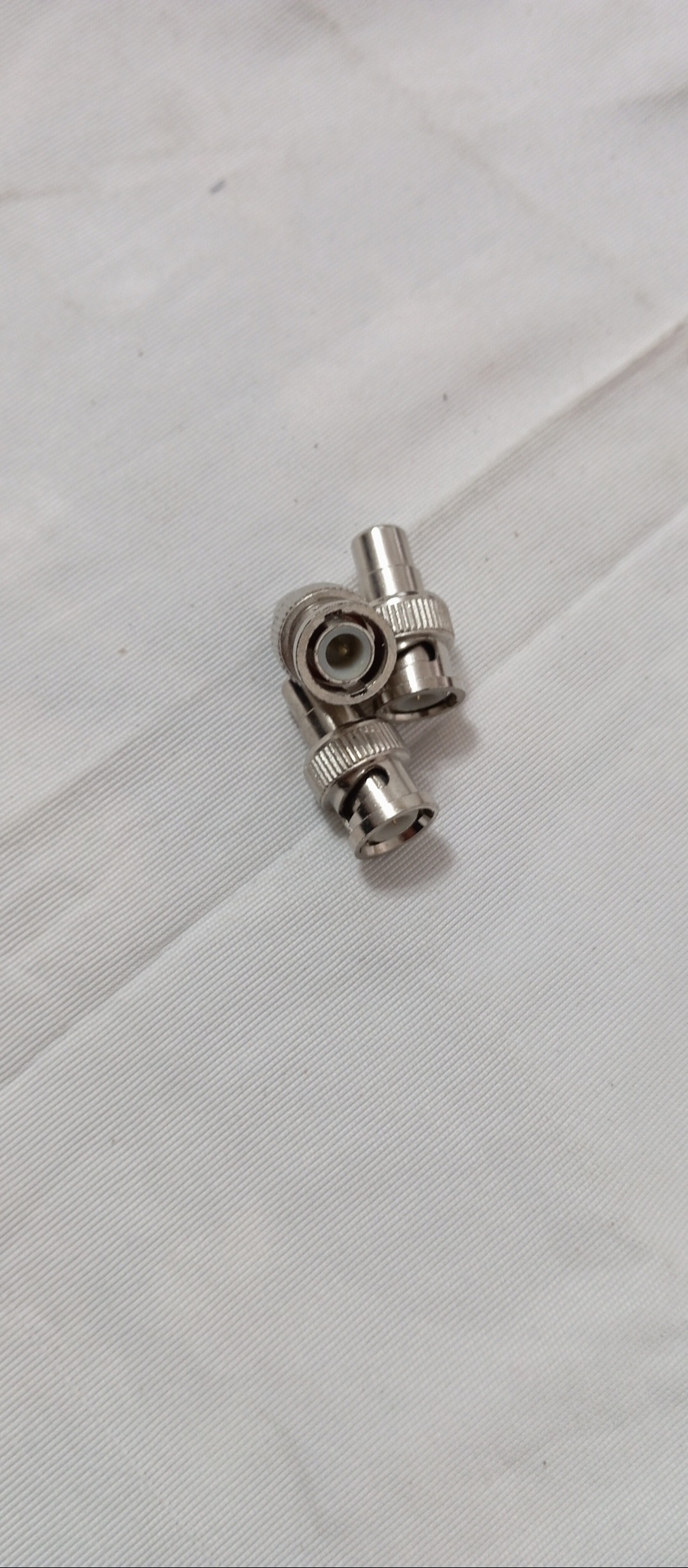 فیش دوربین مداربسته..avبهBNC