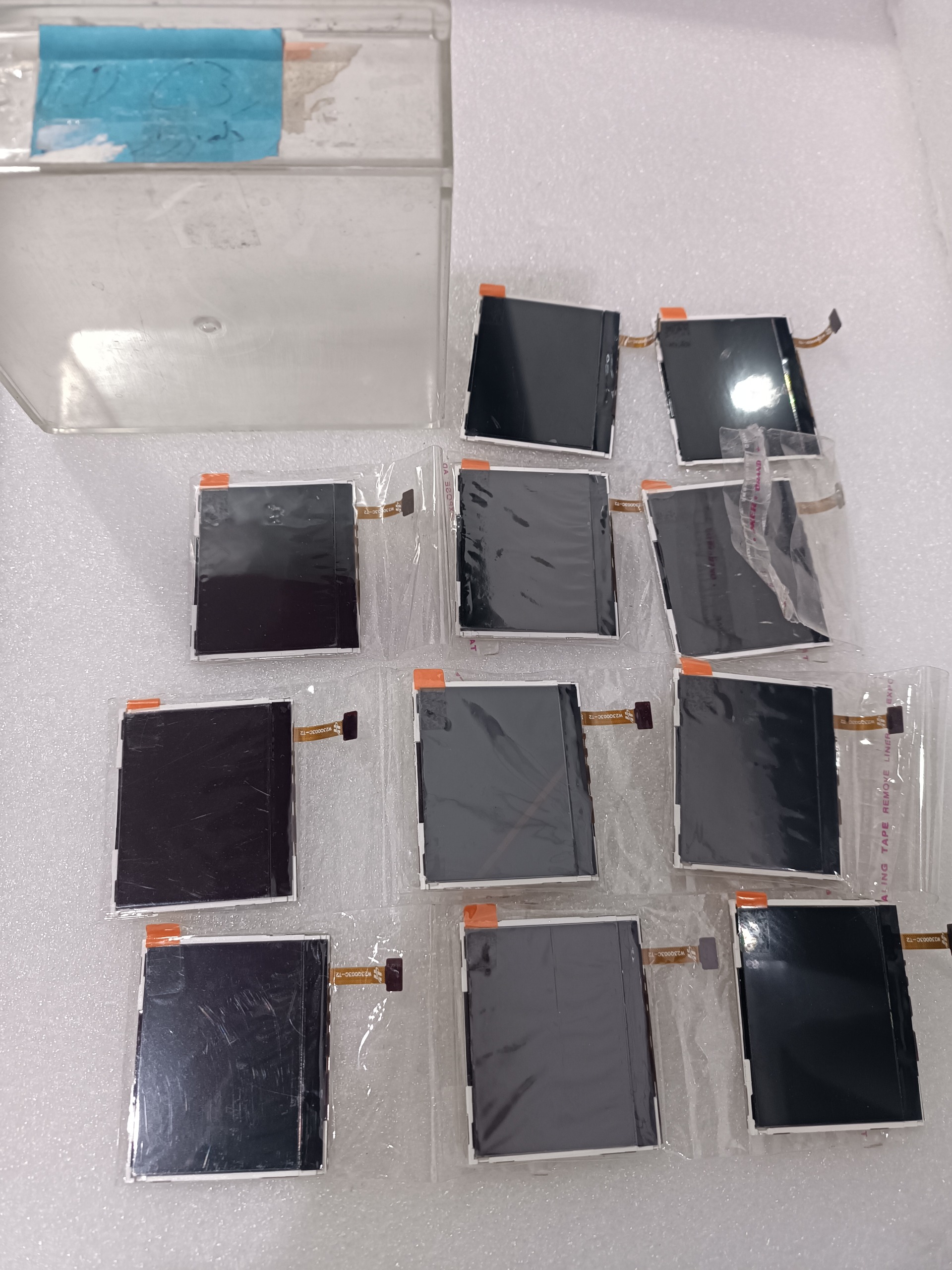 LCD گوشی مدلC3