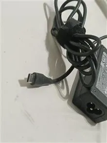 آداپتور