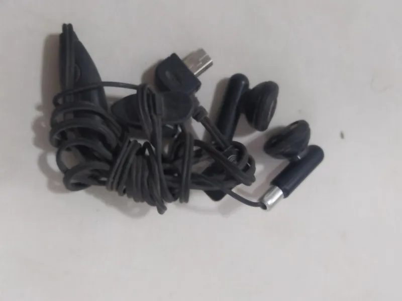 هندزفری موتورولا وگوشی های چینی