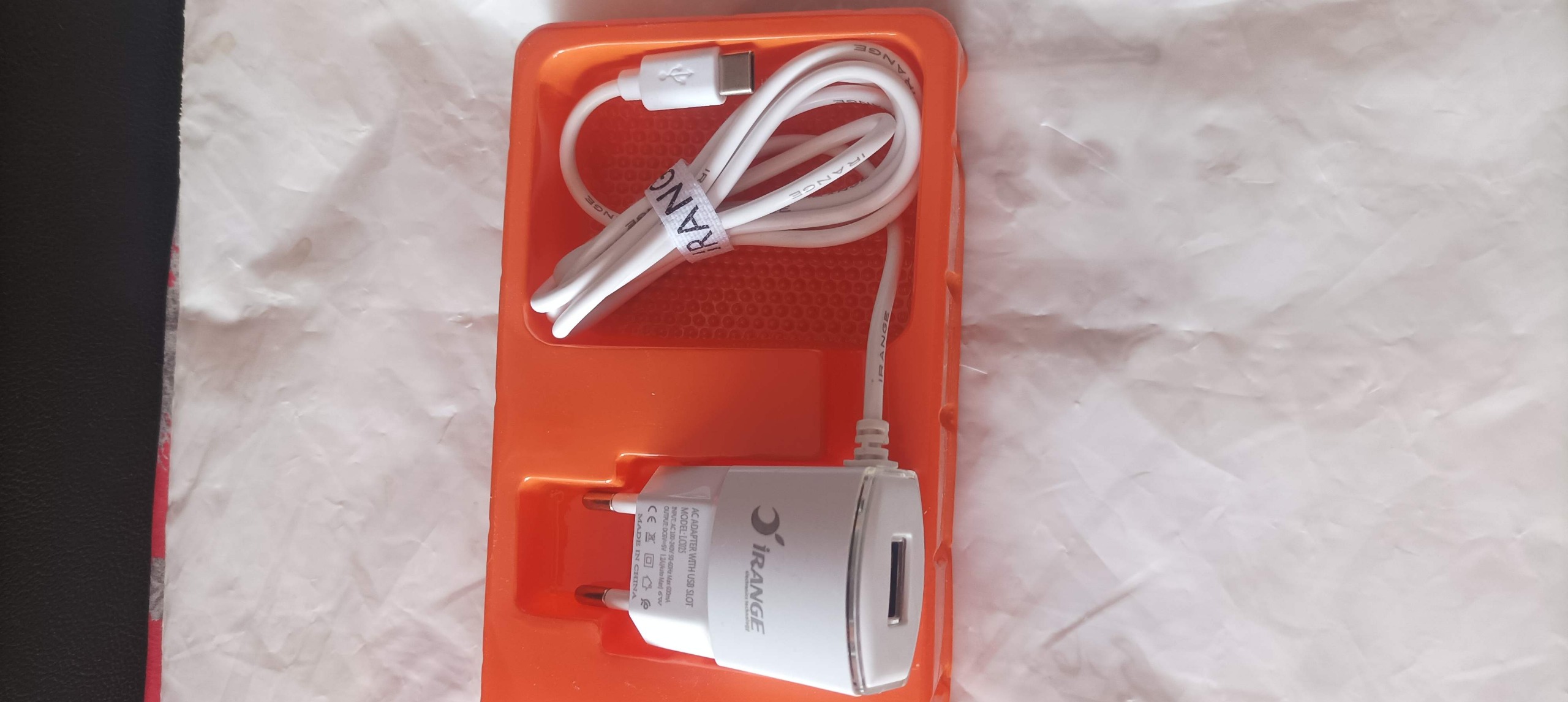 شارژرتایپCکاملا شرکتی اررینج6ولت1و2آمپرusbخور