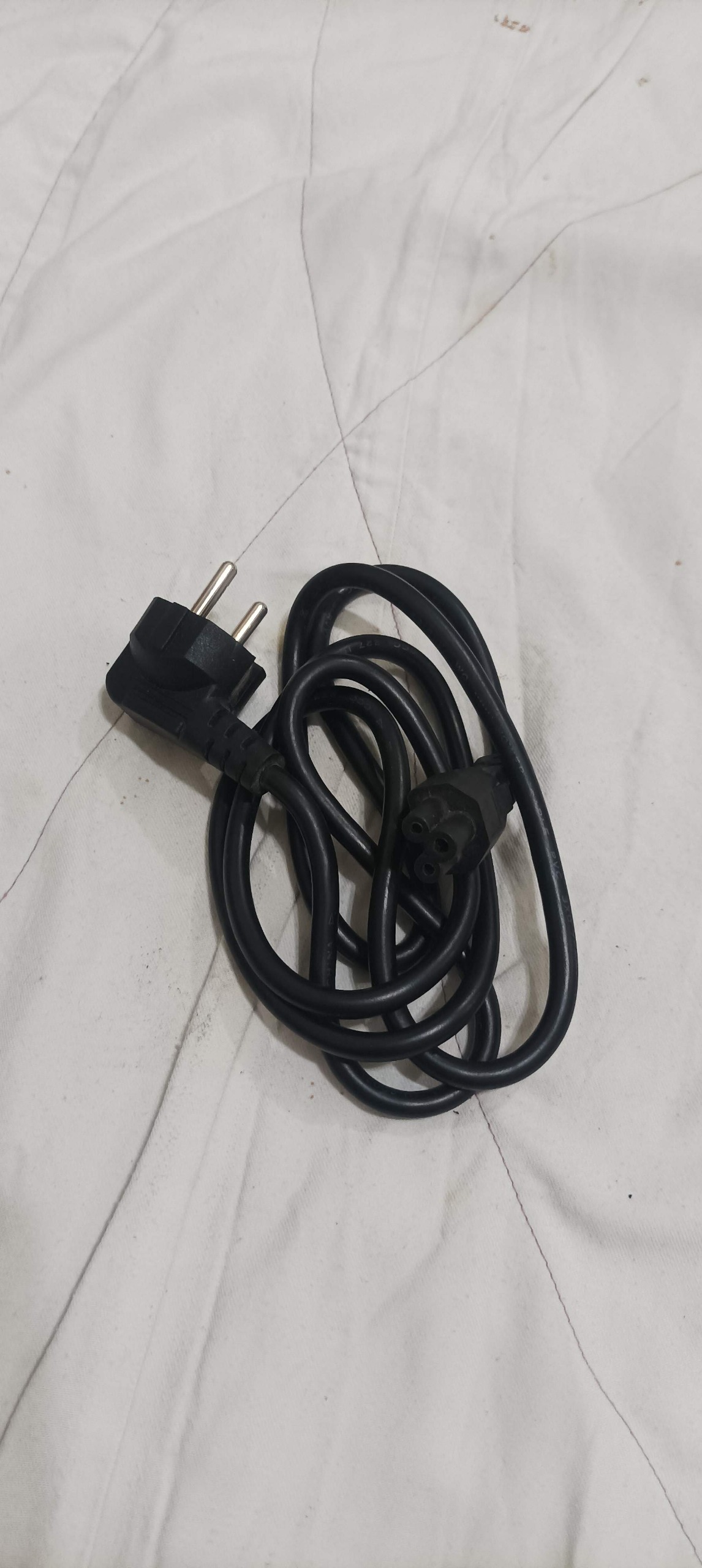 فیش صوتی تصویری2به 3پین کوچک