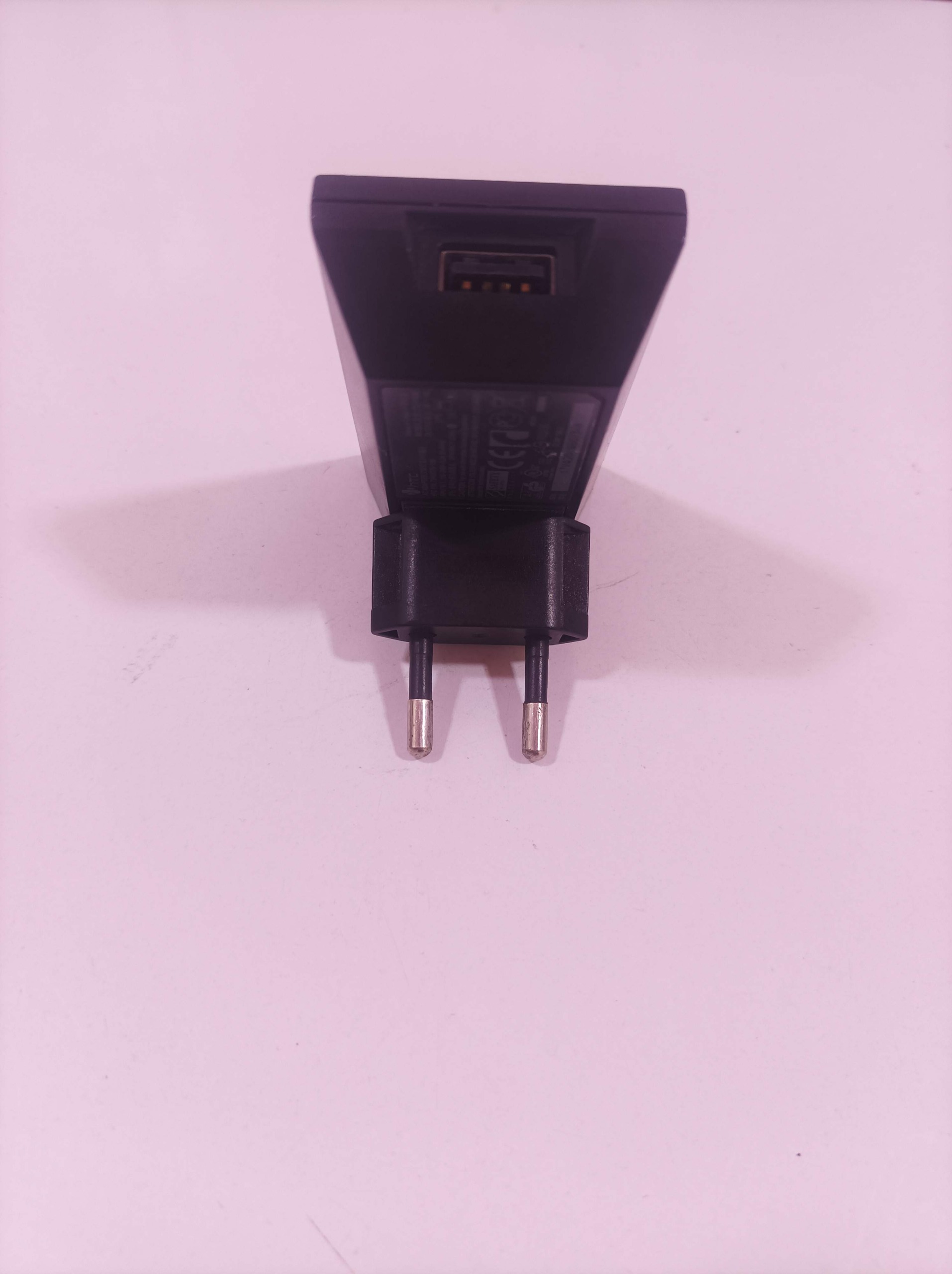 شارژر اصل اصل اصلHTCیک آمپر5ولت مدلP300