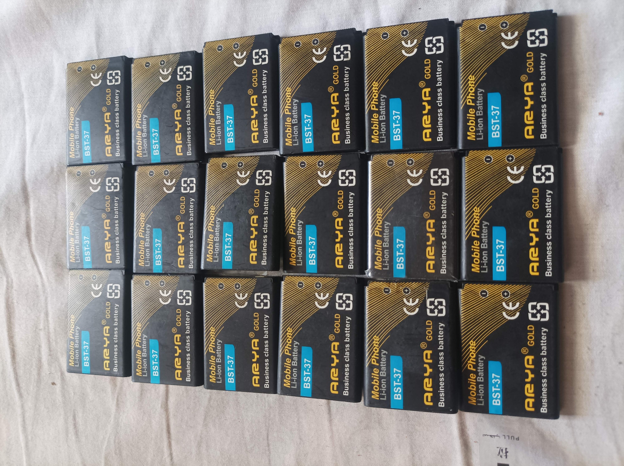 باتریk750 k310w600w700w800k600k610w810z300 z320