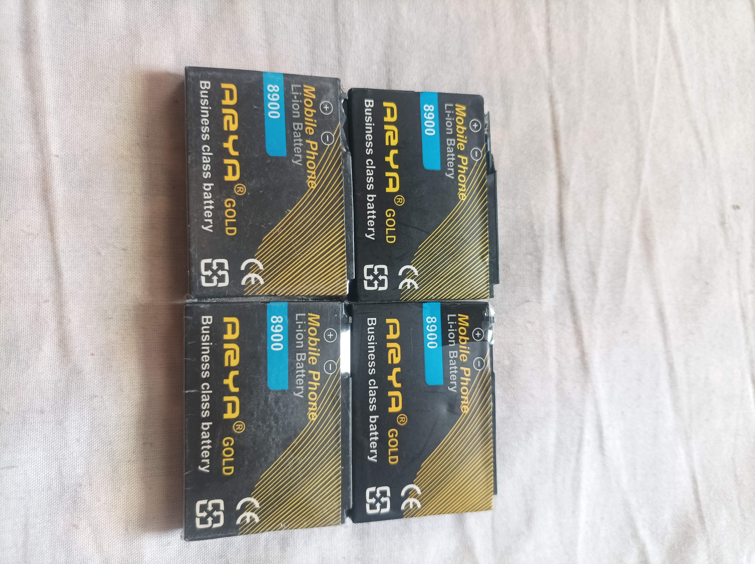 باتریDX1نمیدونم چةمدله؟احتمالابلک بری8900Curve